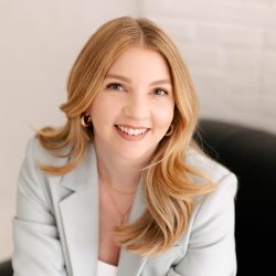The Hidden Barriers Between You & Financial Freedom w/ Jessica Moorhouse